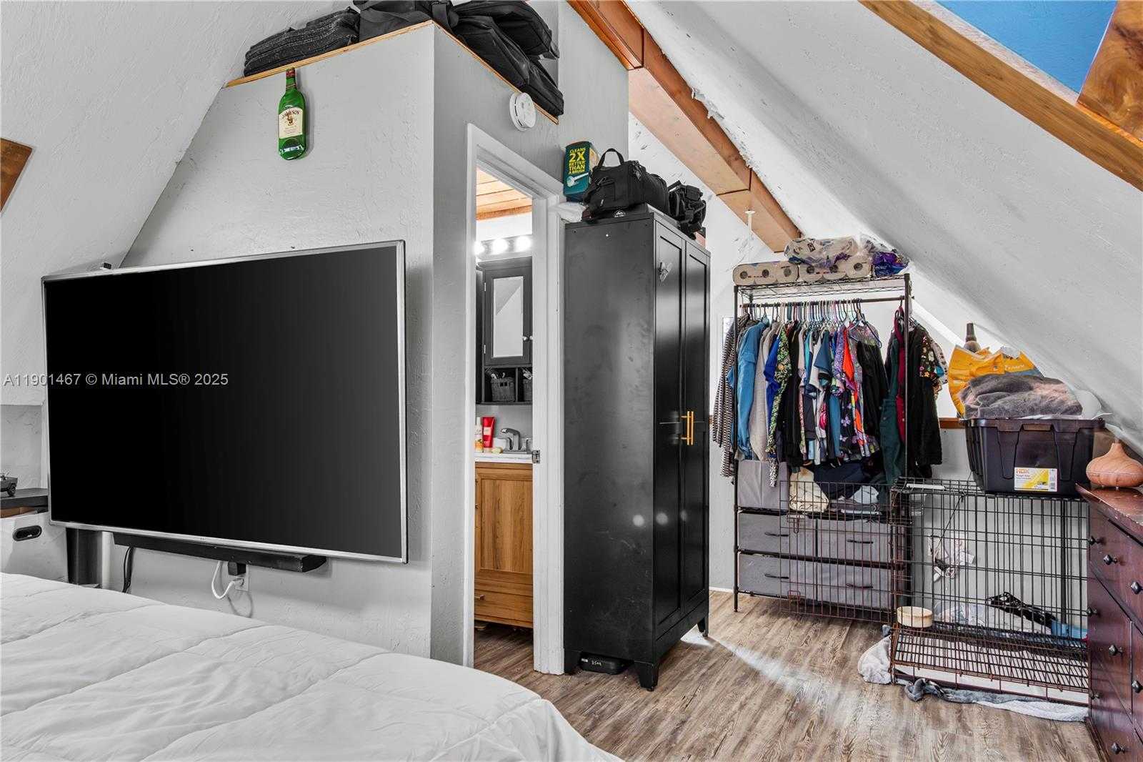 Imagen de Pequeño Objeto