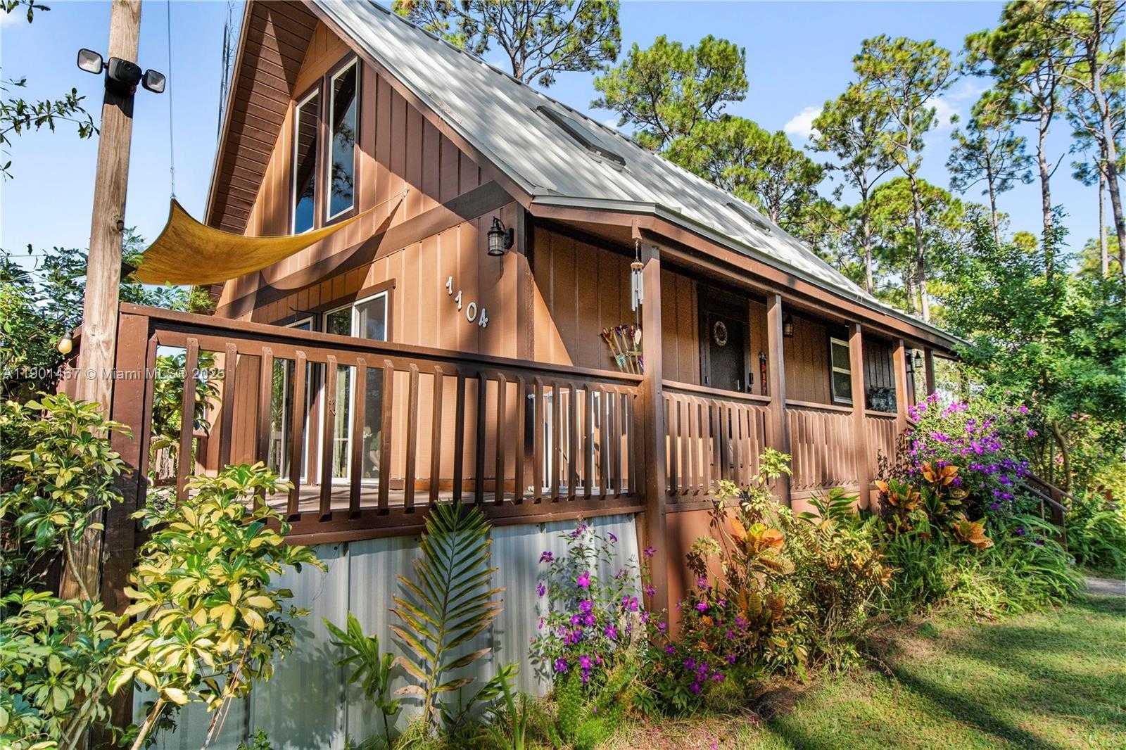 Imagen de Pequeño Objeto