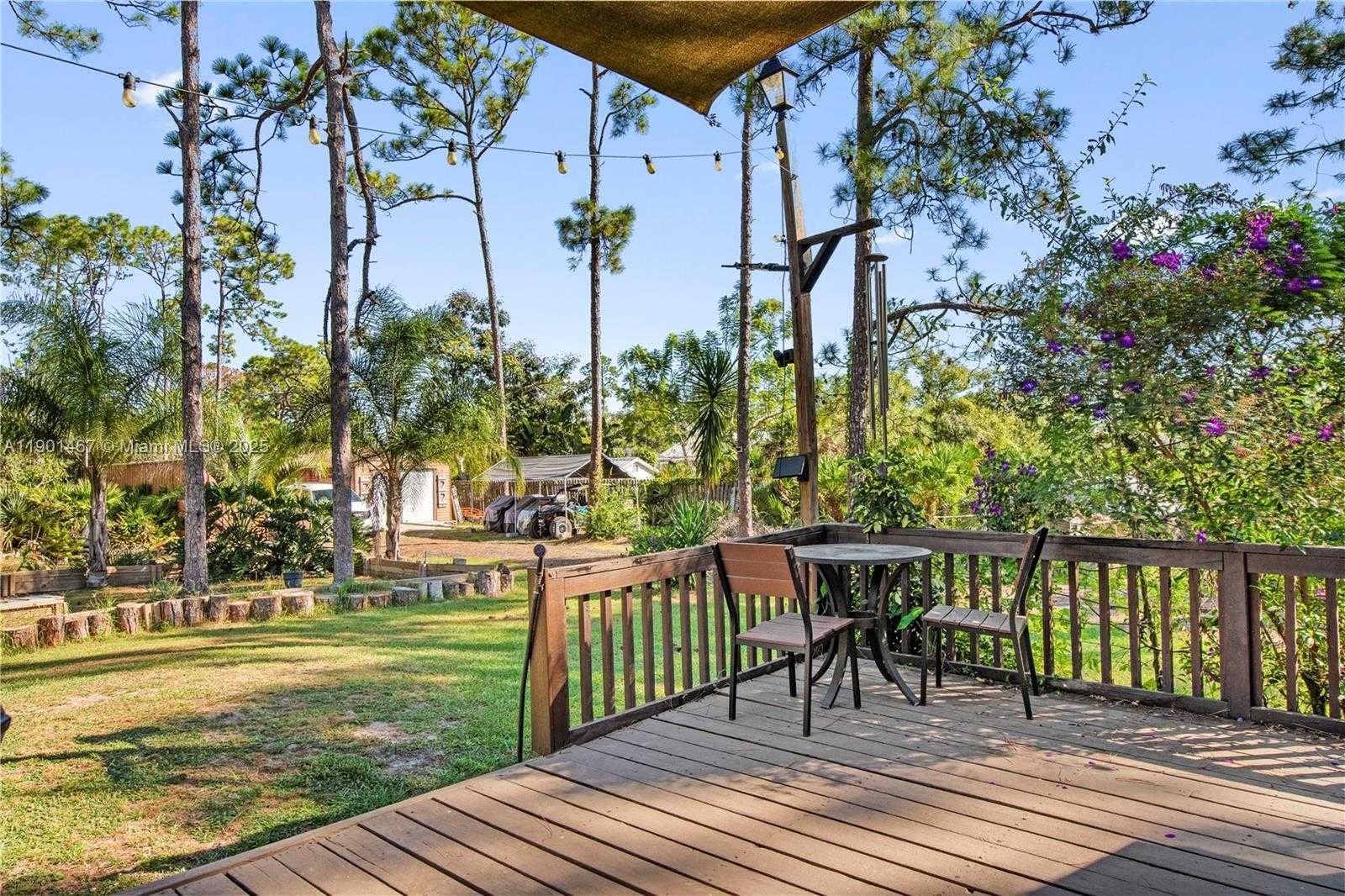 Imagen de Pequeño Objeto