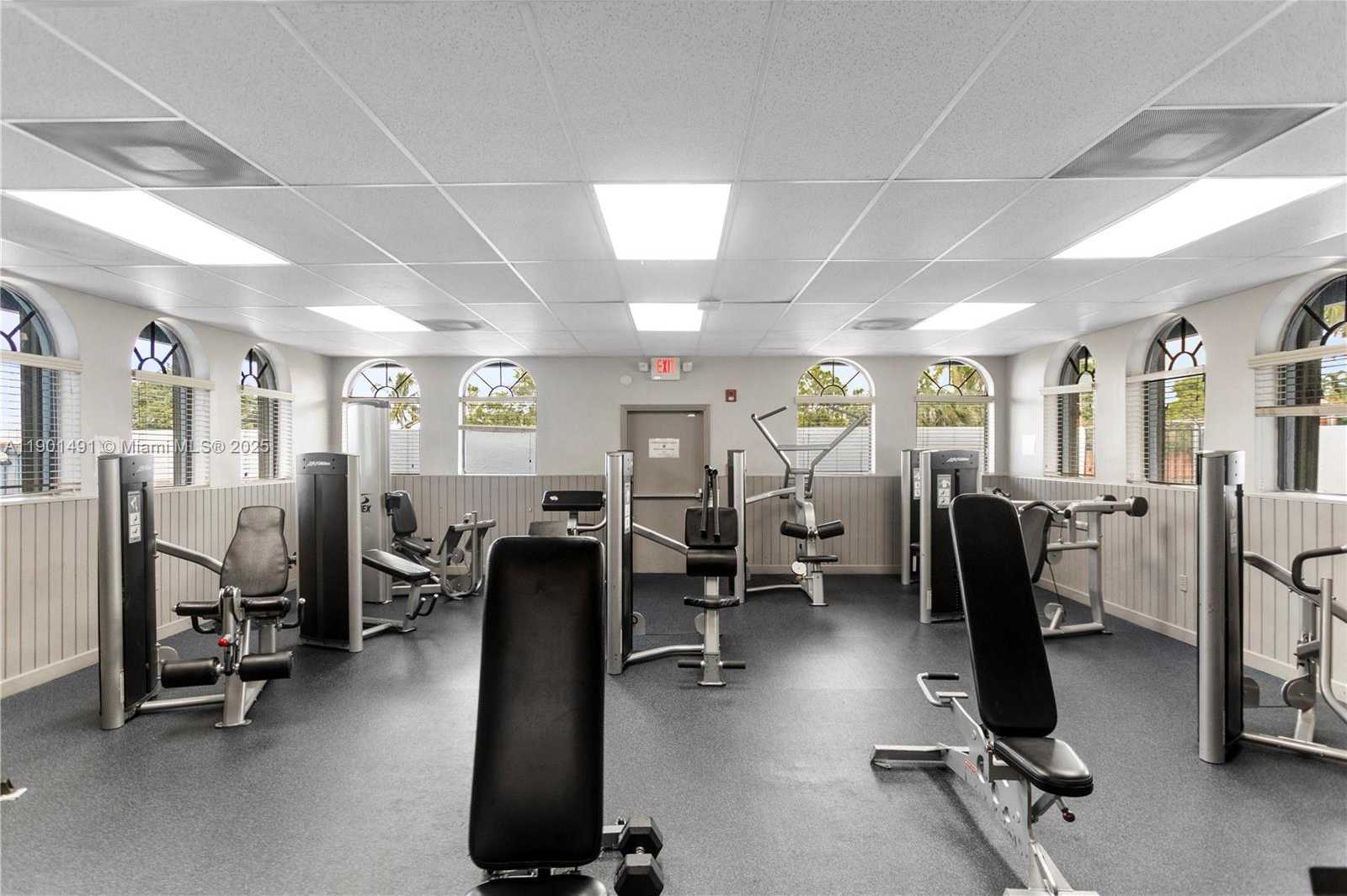 Small Image of 17320 NORTH WEST 66TH PL, Hialeah Number 10