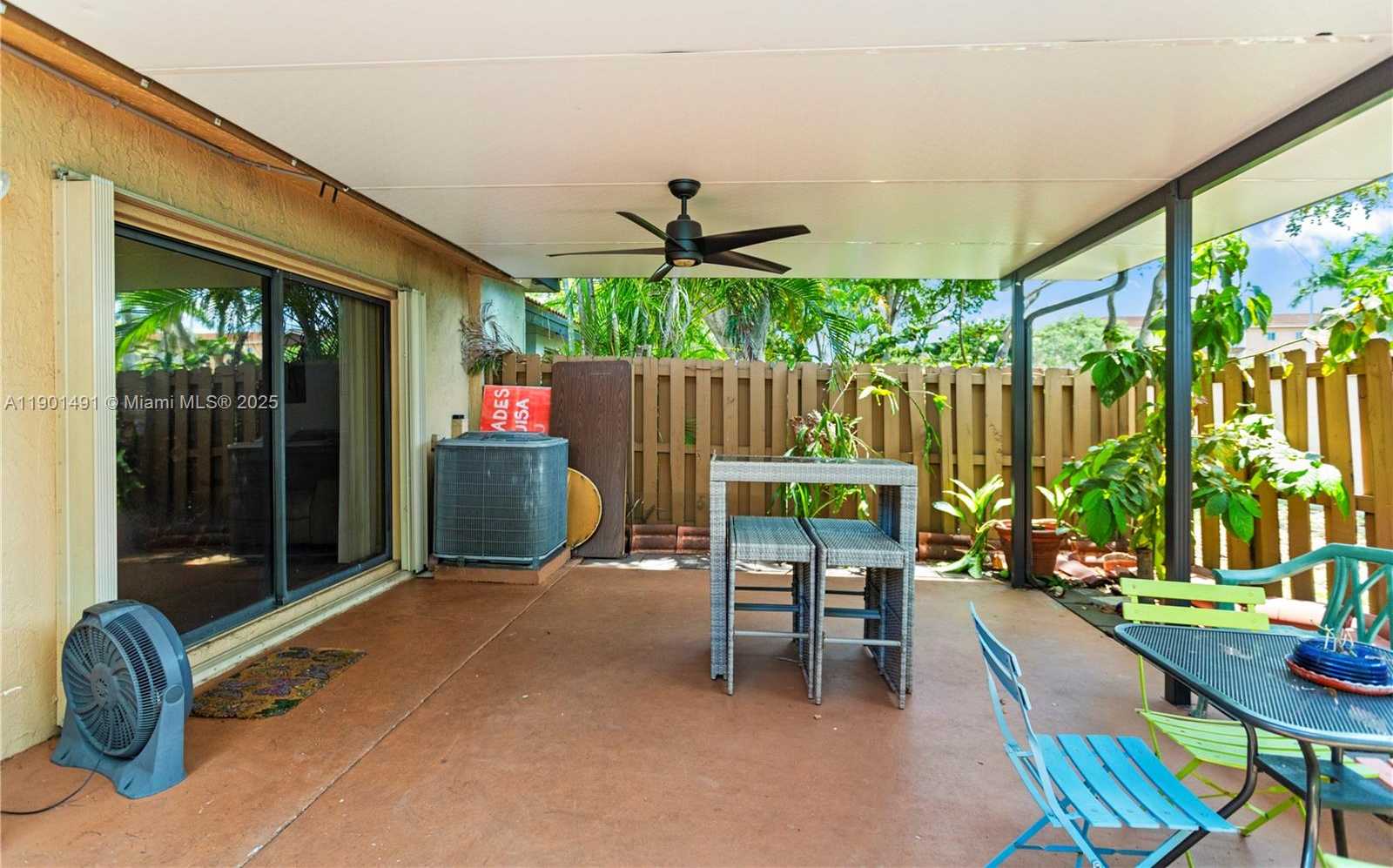 Small Image of 17320 NORTH WEST 66TH PL, Hialeah Number 13