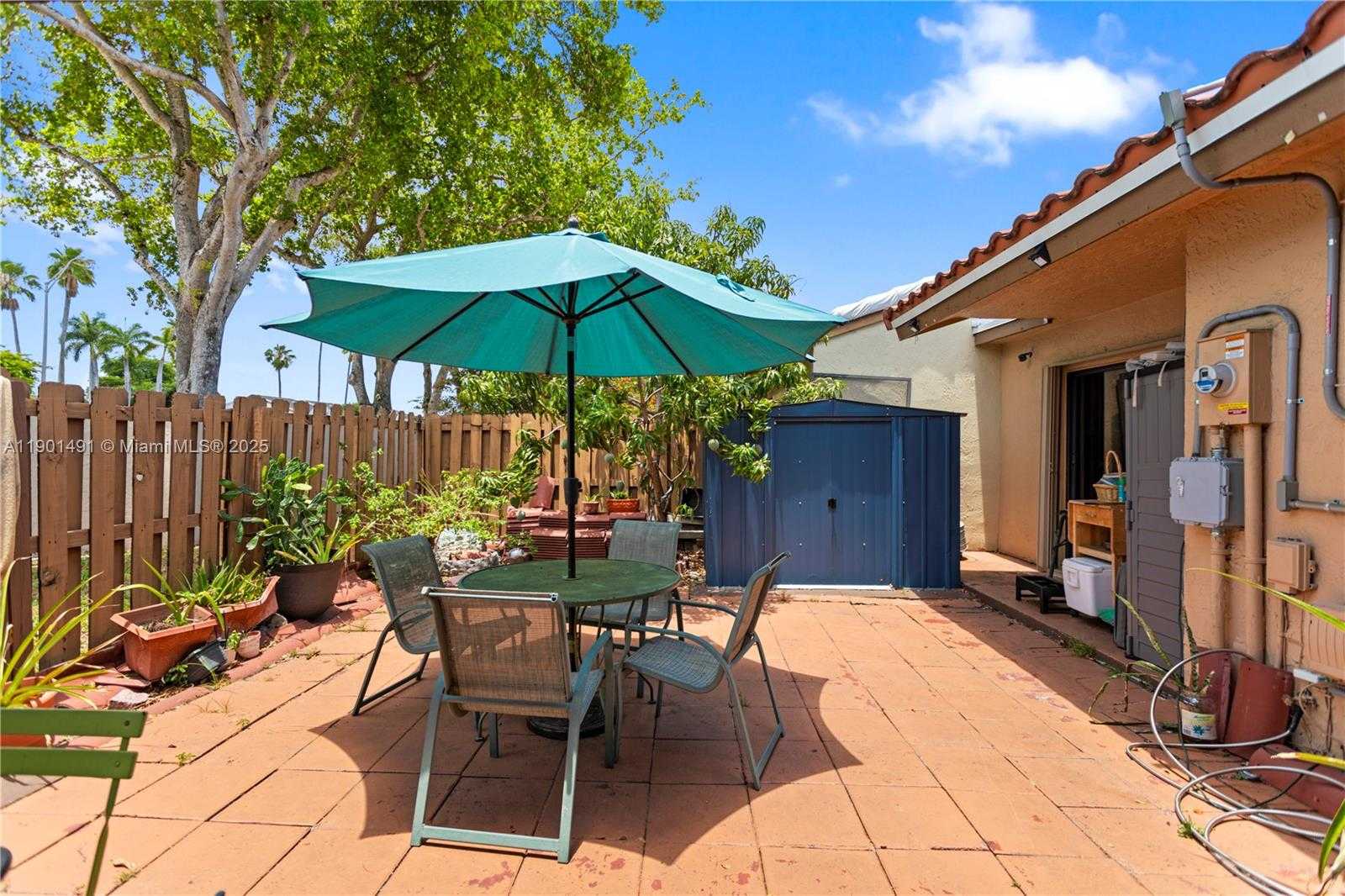 Small Image of 17320 NORTH WEST 66TH PL, Hialeah Number 14