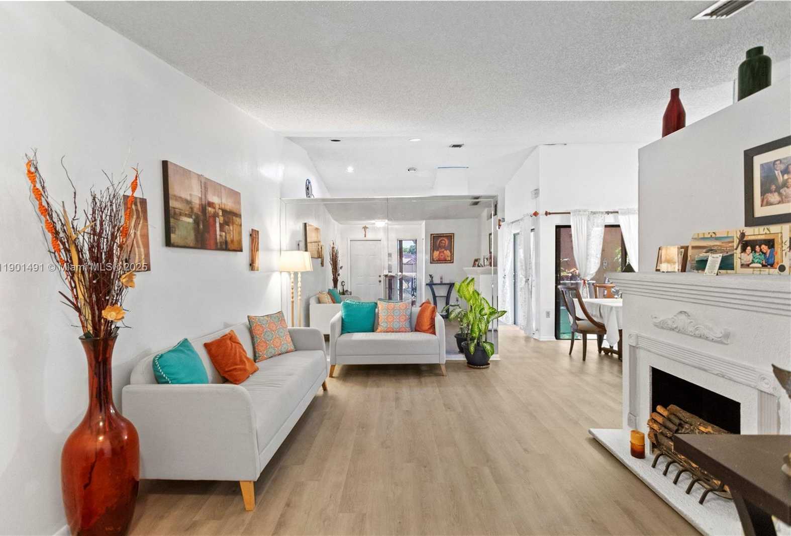Small Image of 17320 NORTH WEST 66TH PL, Hialeah Number 43