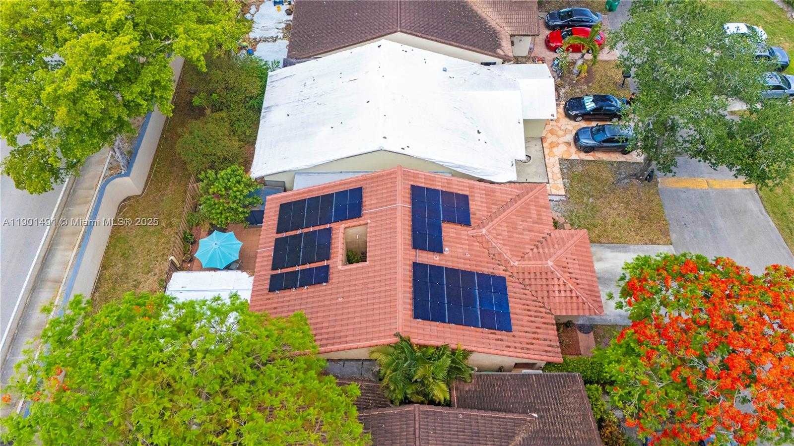 Small Image of 17320 NORTH WEST 66TH PL, Hialeah Number 53