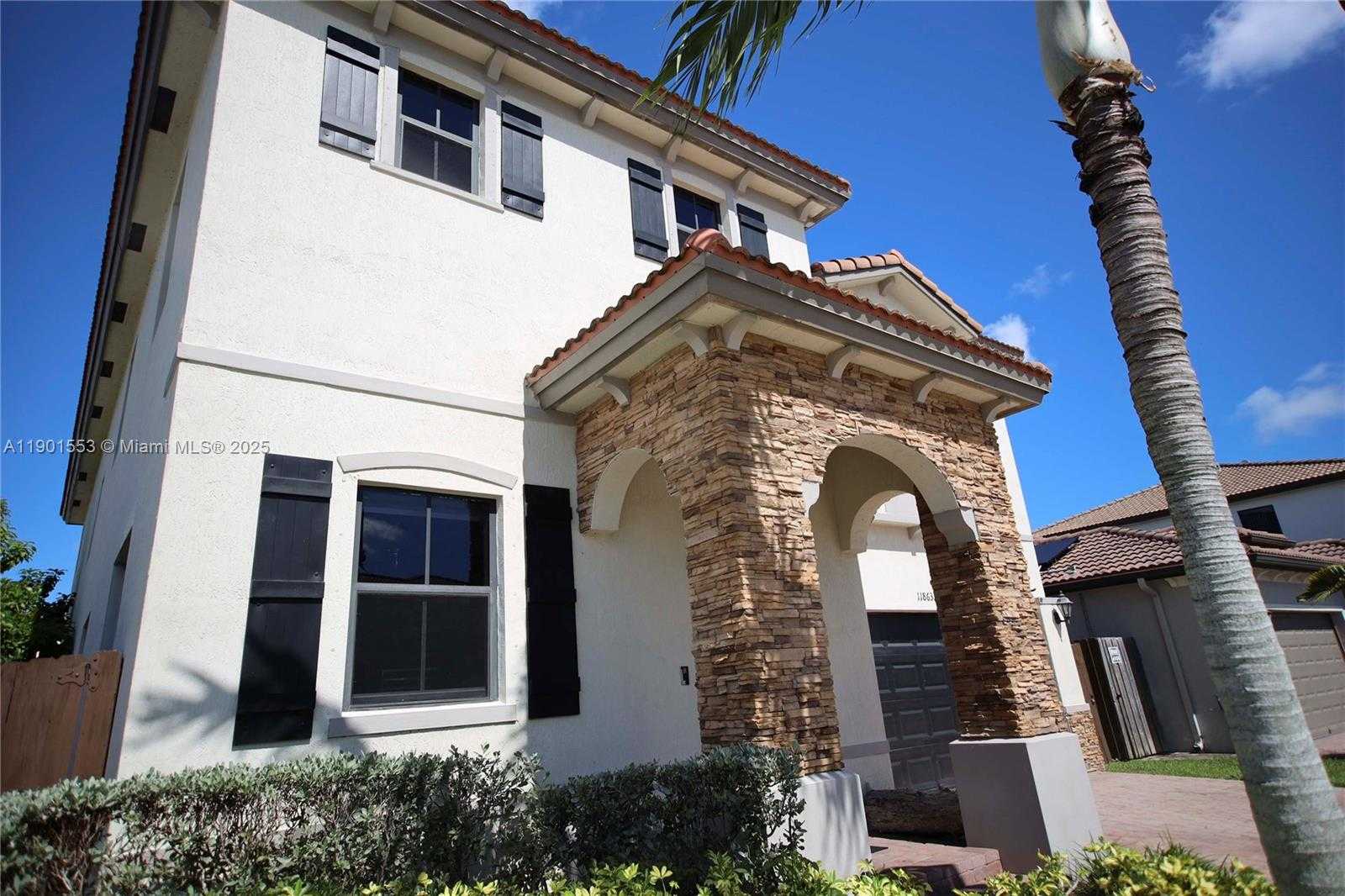 Small Image of 11863 SOUTH WEST 233RD TER, Homestead Number 3