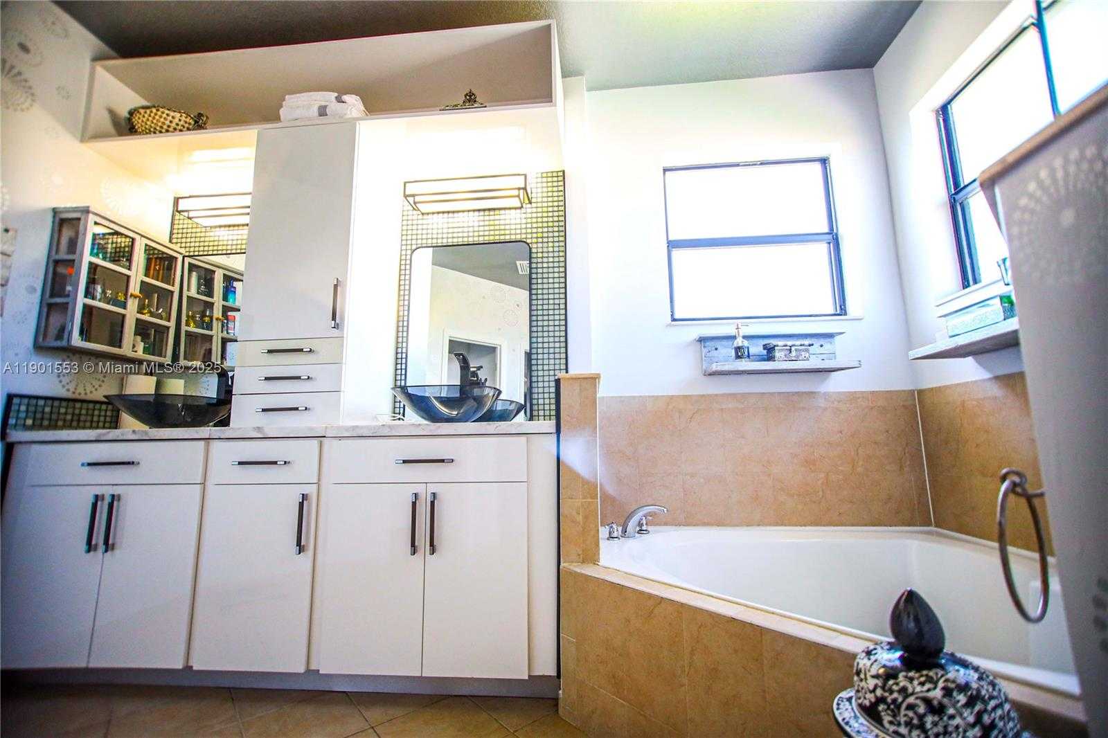 Small Image of 11863 SOUTH WEST 233RD TER, Homestead Number 51
