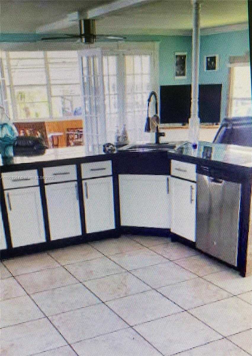 Small Image of 1891 SOUTH WEST 84TH AVE, Davie Number 6