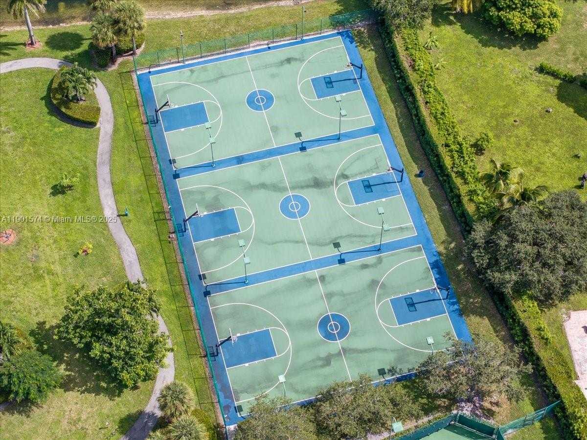 Small Image of 13931 NORTH WEST 19TH ST, Pembroke Pines Number 53