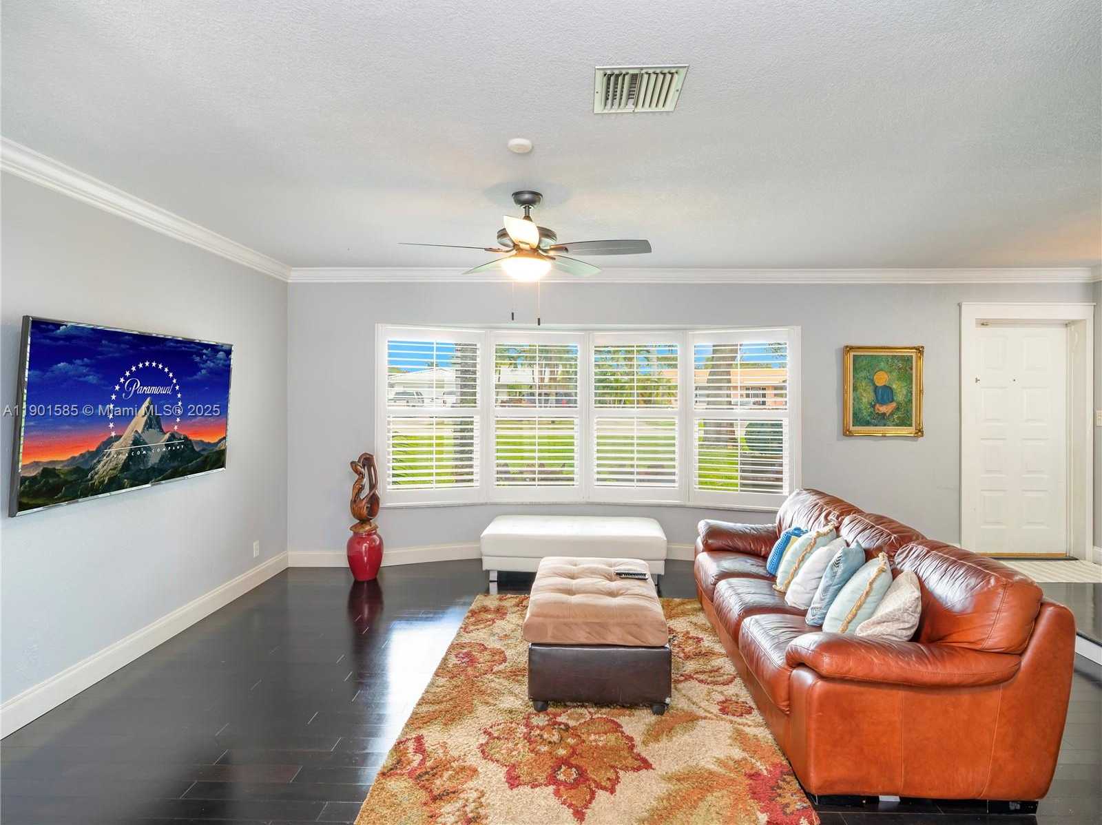 Small Image of 5124 MCKINLEY ST, Hollywood Number 6