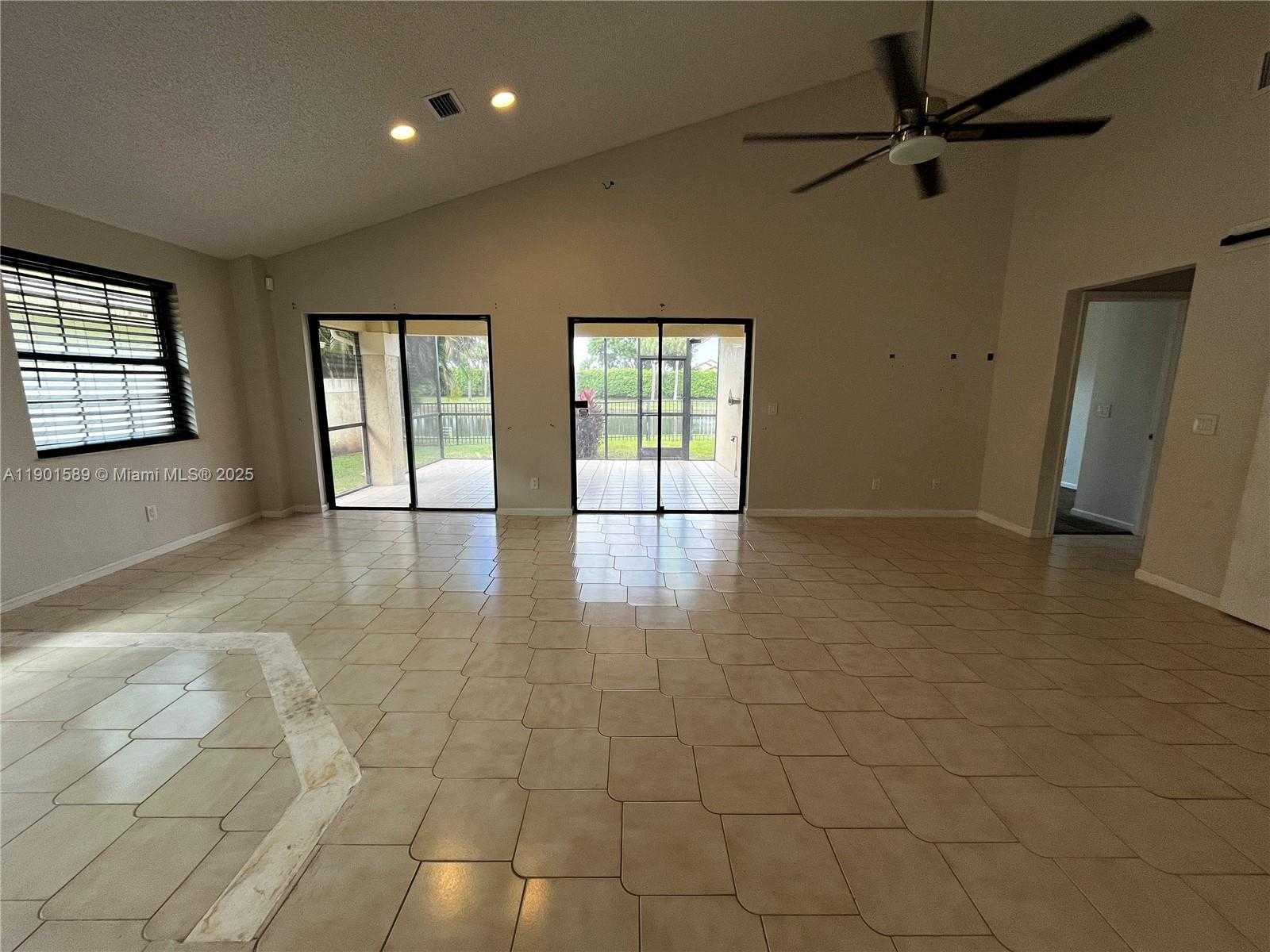Small Image of 8079 POPASH CT, Boynton Beach Number 15