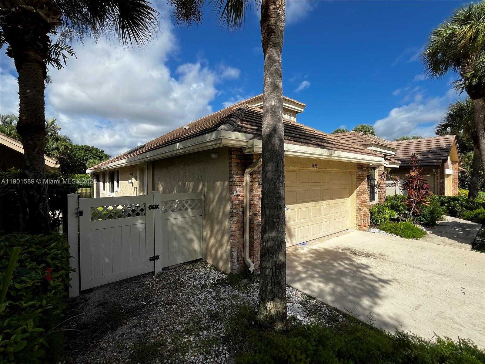 Small Image of 8079 POPASH CT, Boynton Beach Number 3