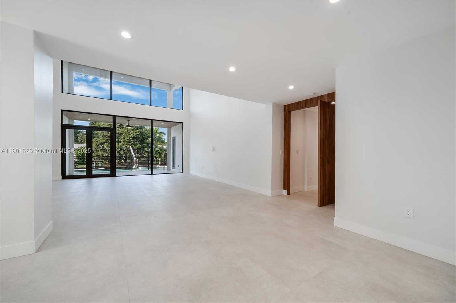 Small Image of 1505 SOUTH WEST 5TH PL, Fort Lauderdale Number 12