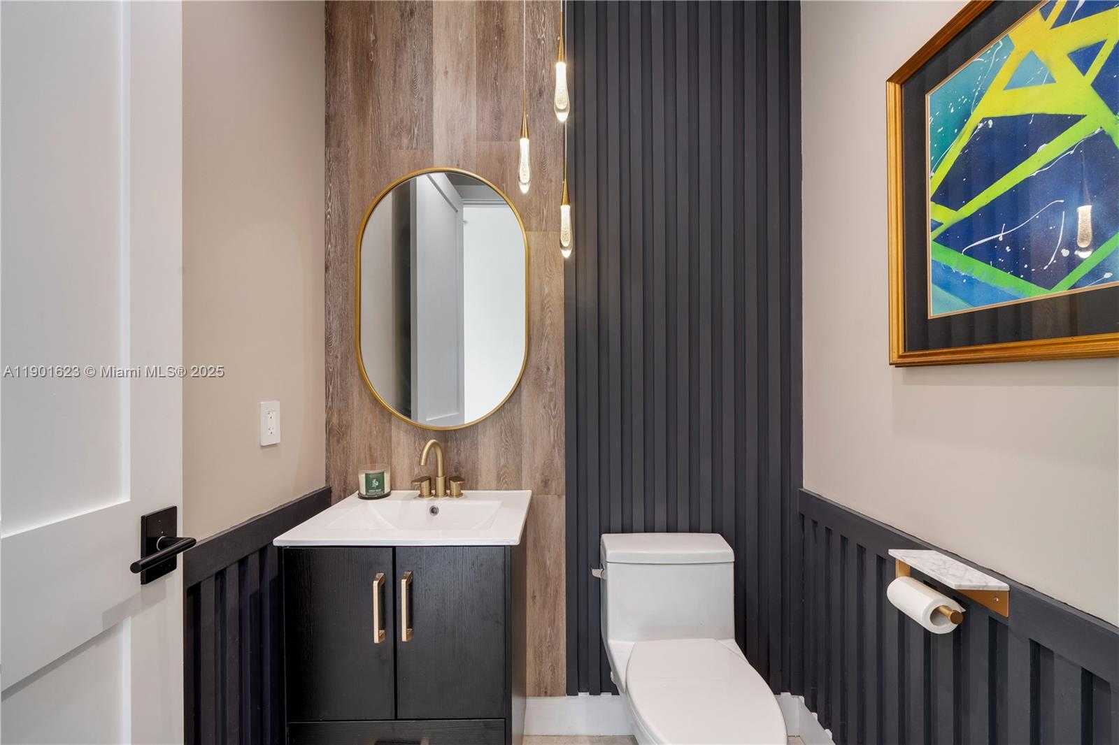Small Image of 1505 SOUTH WEST 5TH PL, Fort Lauderdale Number 29