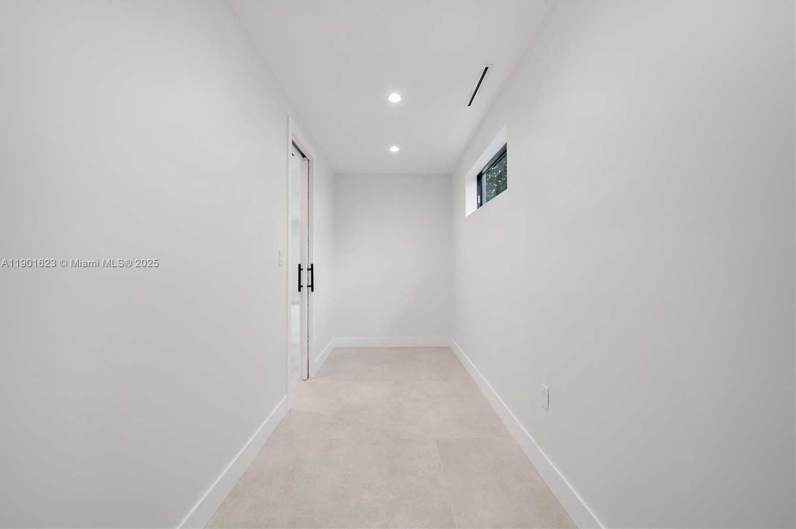 Small Image of 1505 SOUTH WEST 5TH PL, Fort Lauderdale Number 41
