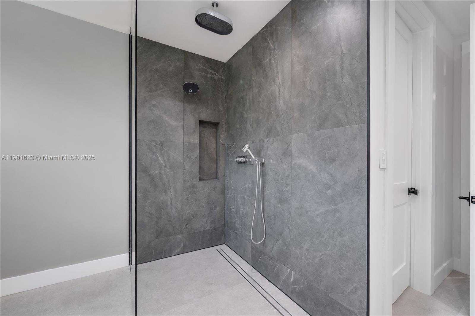 Small Image of 1505 SOUTH WEST 5TH PL, Fort Lauderdale Number 46