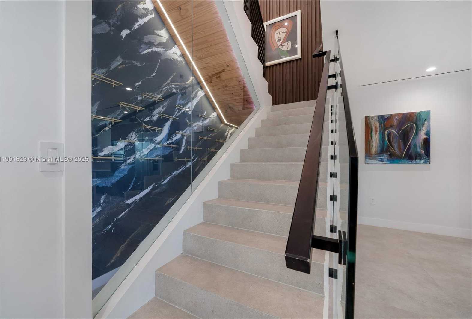 Small Image of 1505 SOUTH WEST 5TH PL, Fort Lauderdale Number 49