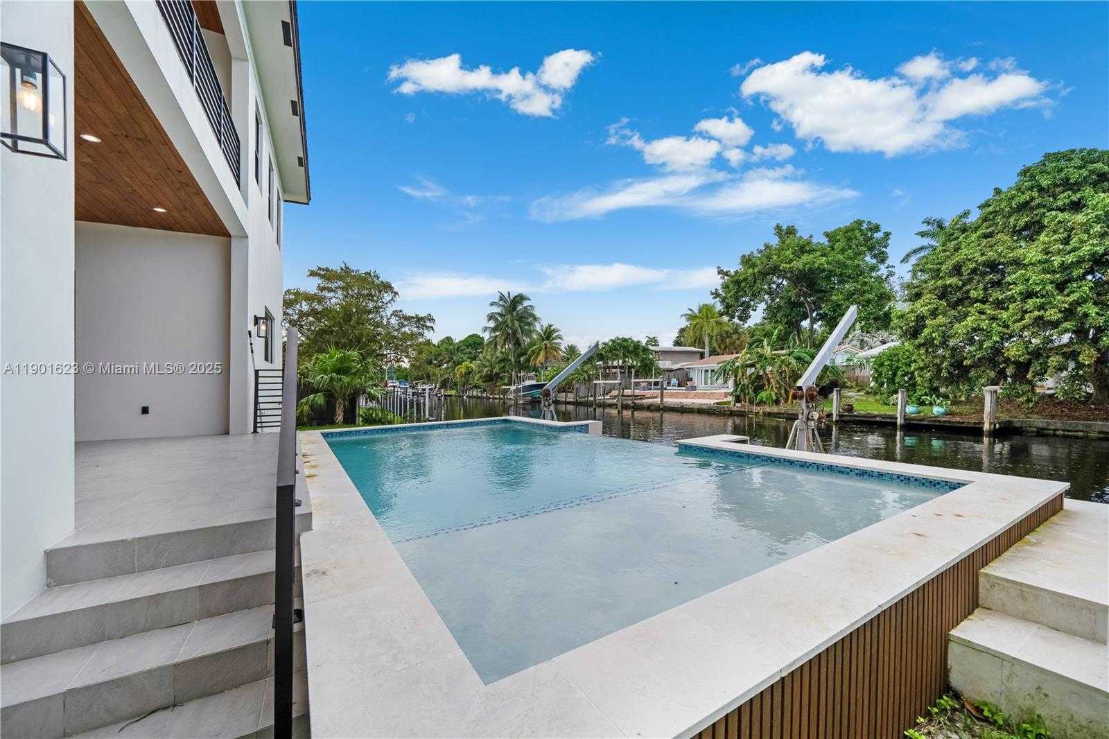 Small Image of 1505 SOUTH WEST 5TH PL, Fort Lauderdale Number 73