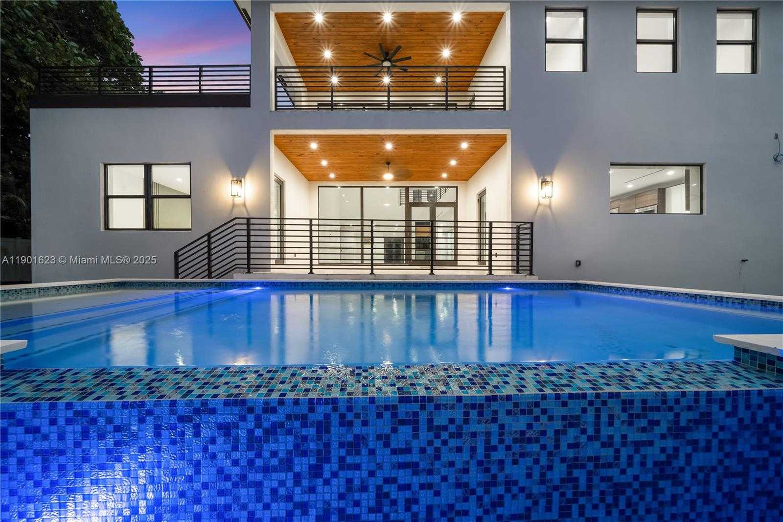 Small Image of 1505 SOUTH WEST 5TH PL, Fort Lauderdale Number 85