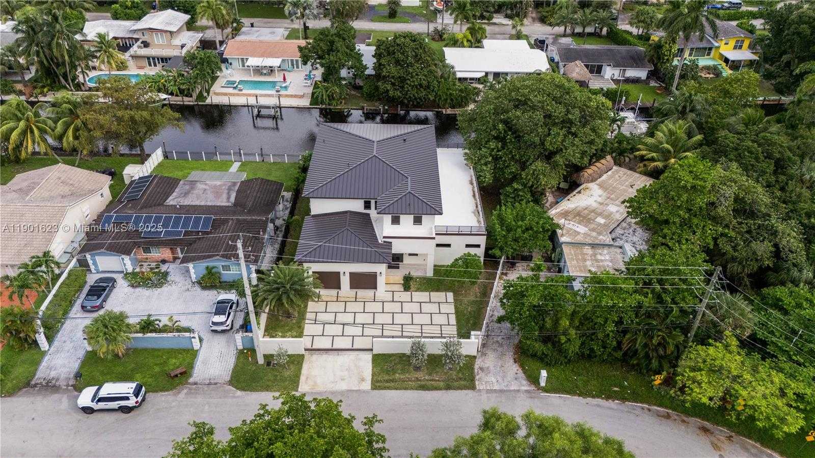 Small Image of 1505 SOUTH WEST 5TH PL, Fort Lauderdale Number 89