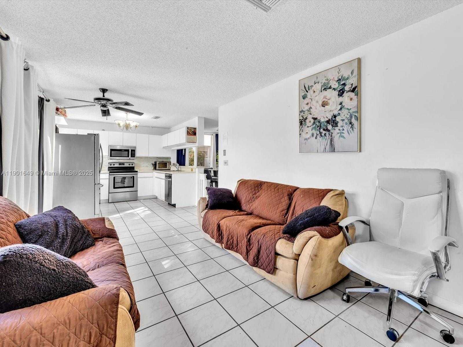 Small Image of 875 NORTH WEST 99TH AVE, Plantation Number 29