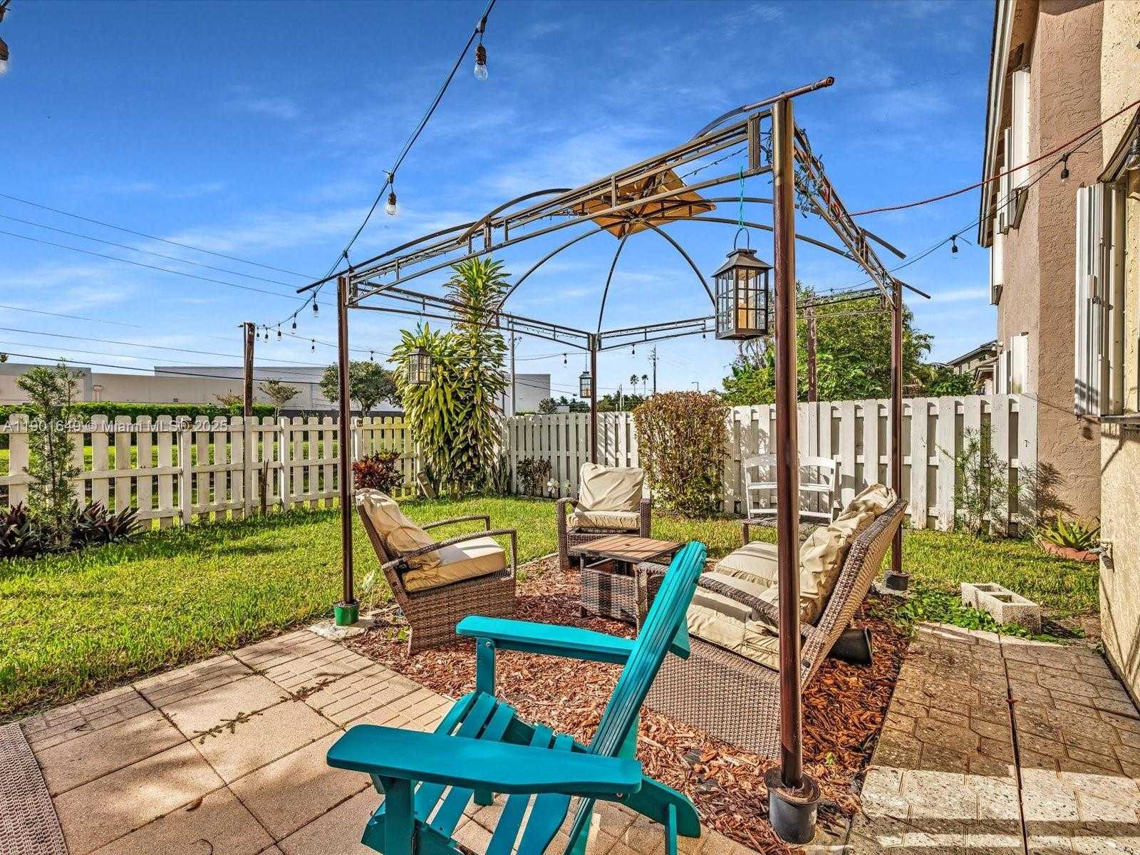 Small Image of 875 NORTH WEST 99TH AVE, Plantation Number 30