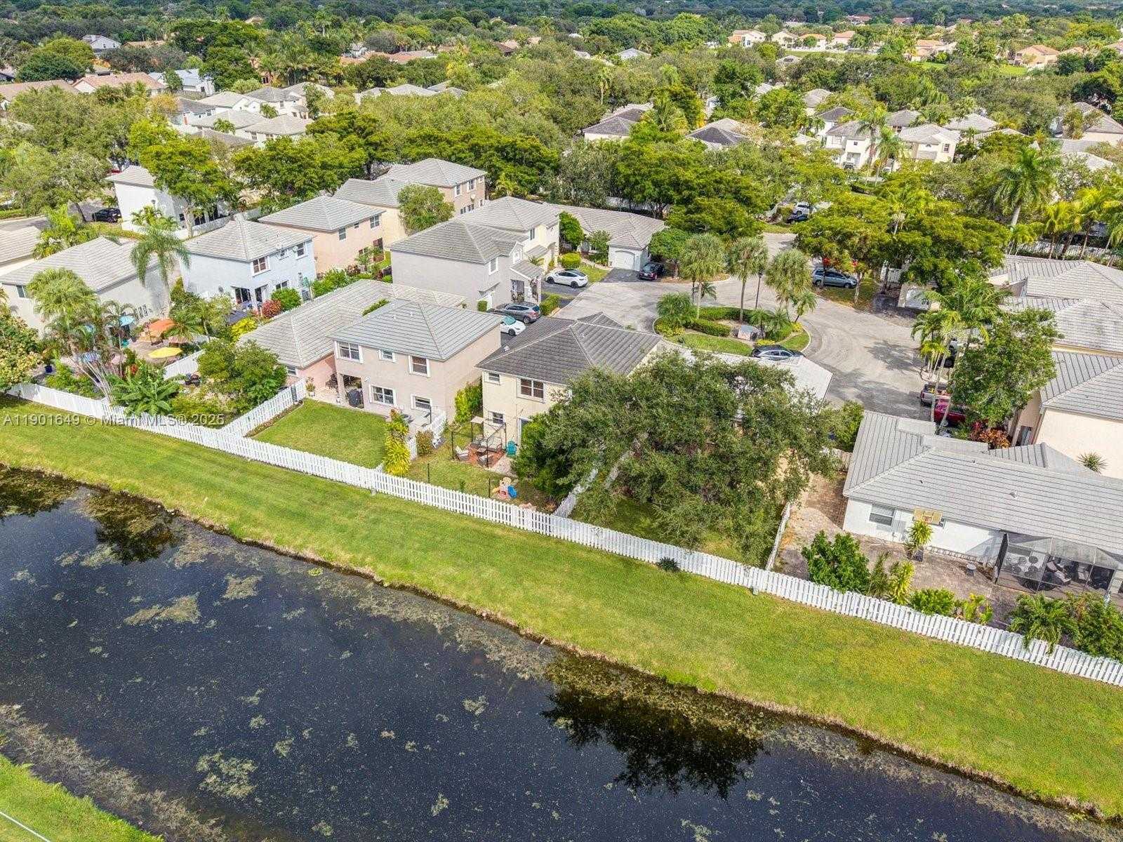 Small Image of 875 NORTH WEST 99TH AVE, Plantation Number 58