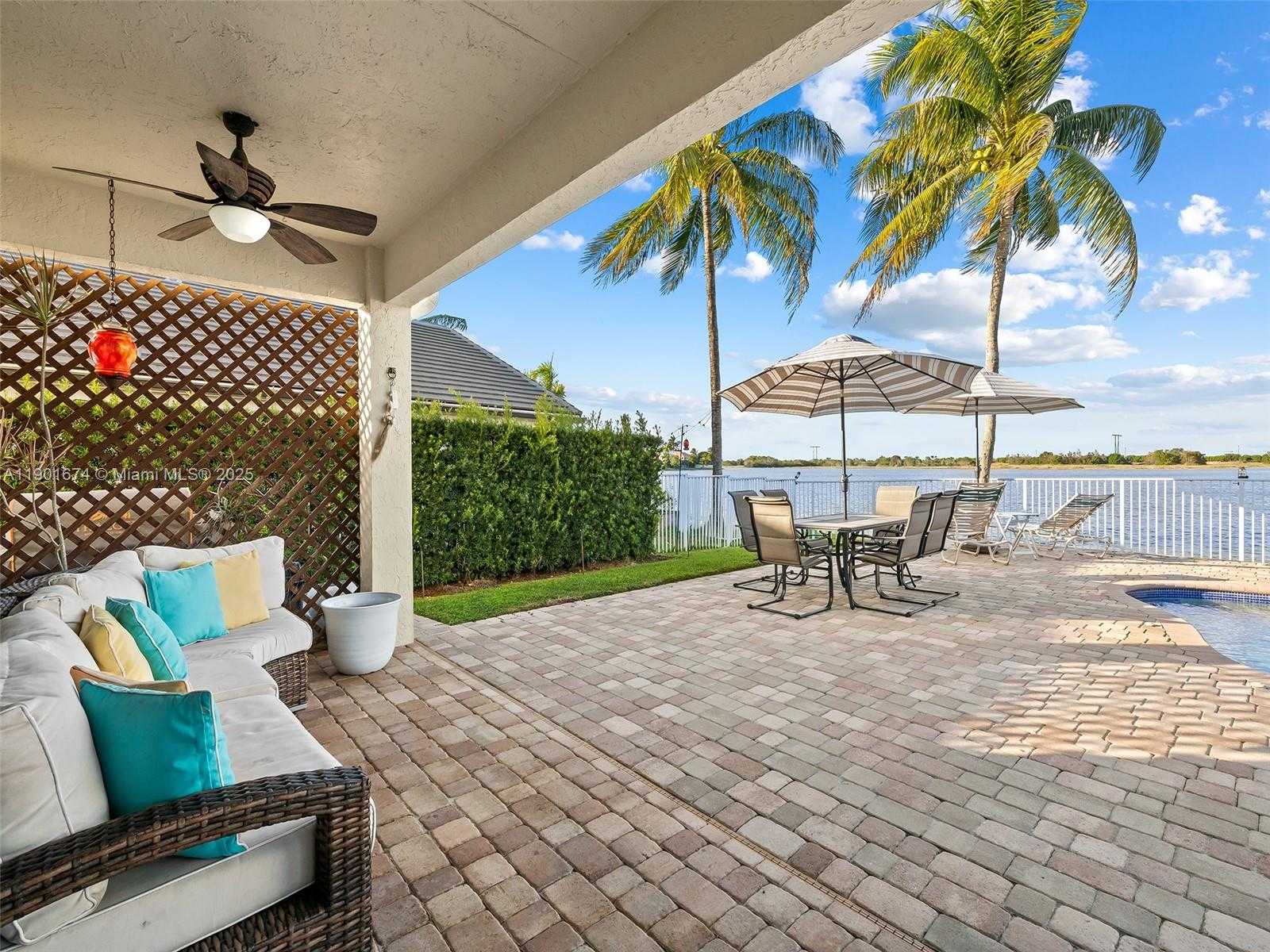 Small Image of 1206 FALLS BLVD, Weston Number 12