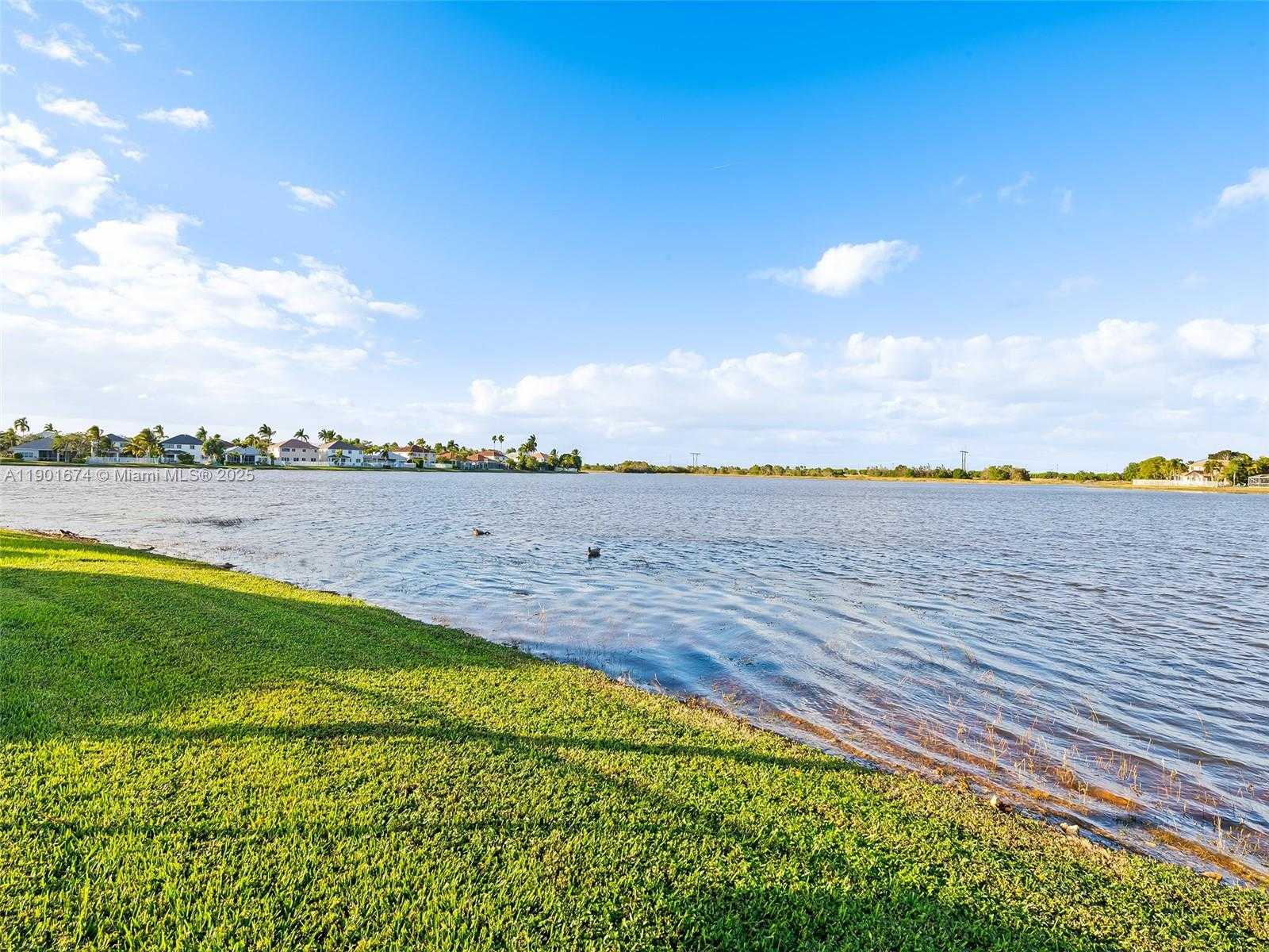 Small Image of 1206 FALLS BLVD, Weston Number 14