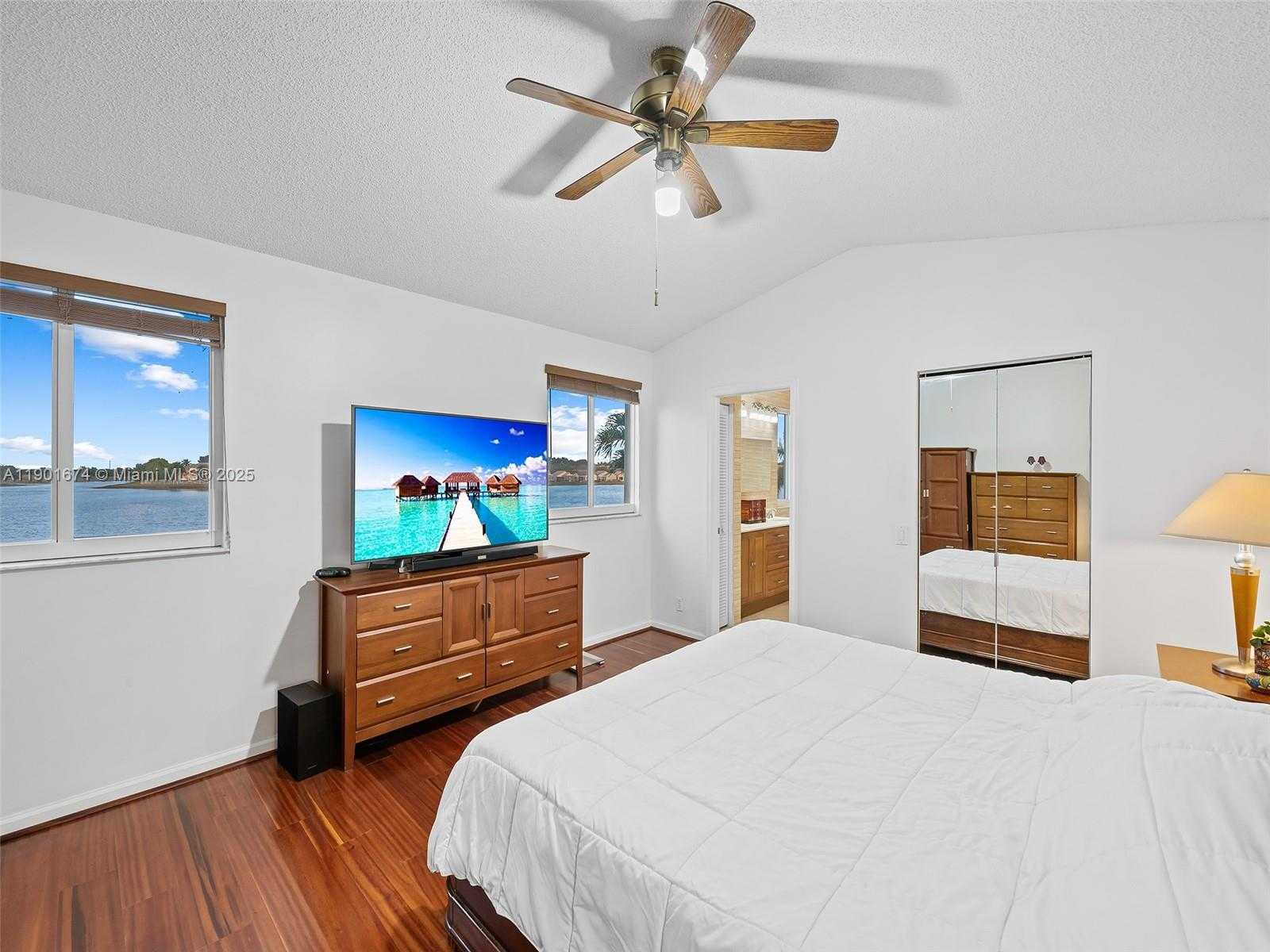 Small Image of 1206 FALLS BLVD, Weston Number 42