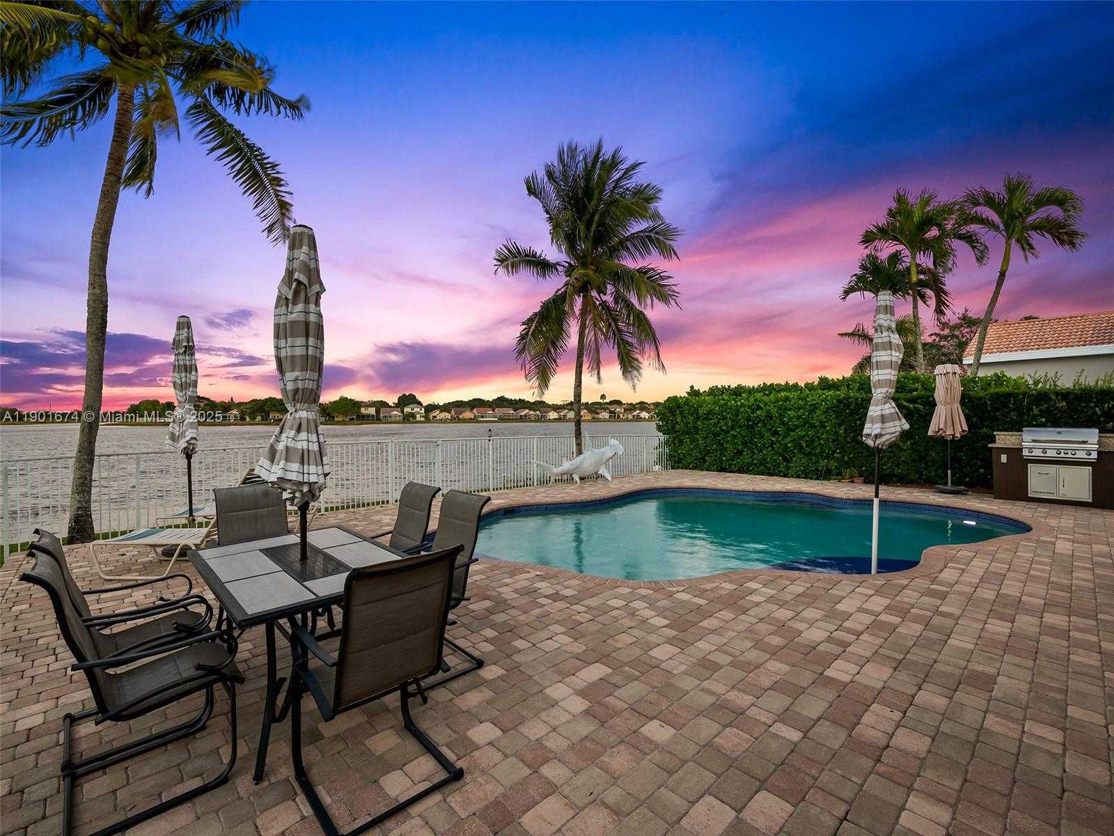 Small Image of 1206 FALLS BLVD, Weston Number 48