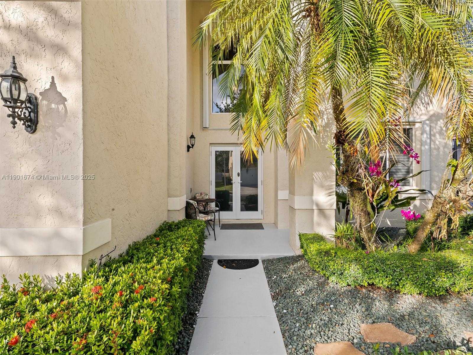 Small Image of 1206 FALLS BLVD, Weston Number 5