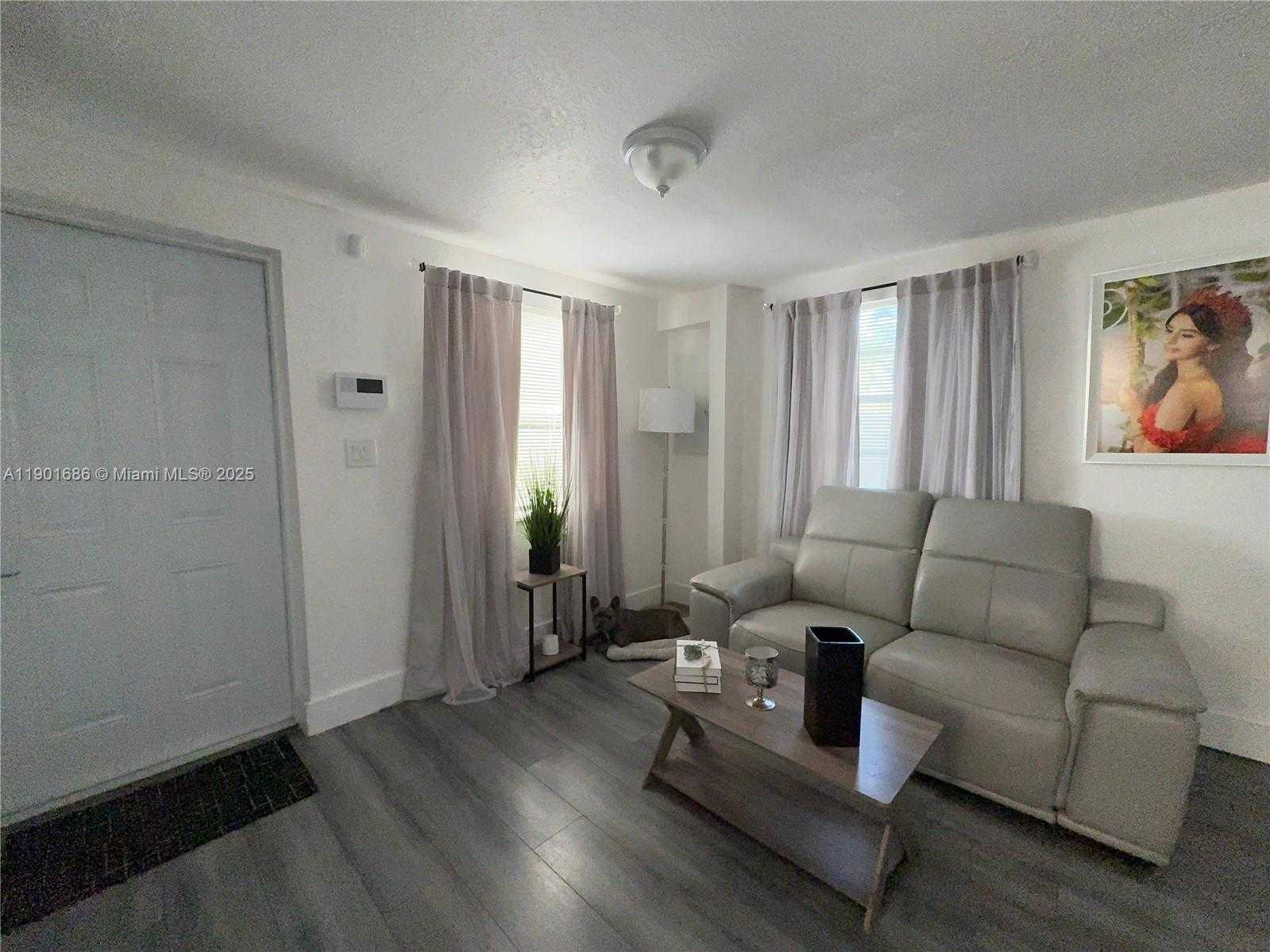 Small Image of 2051 NORTH WEST 152ND TER, Miami Gardens Number 15