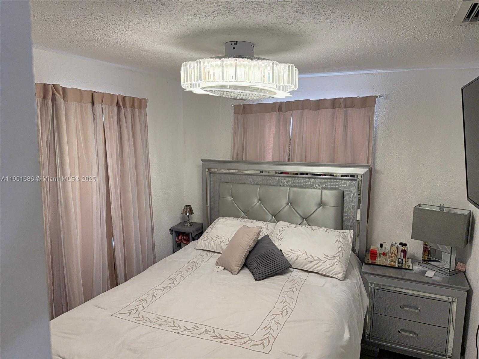 Small Image of 2051 NORTH WEST 152ND TER, Miami Gardens Number 8