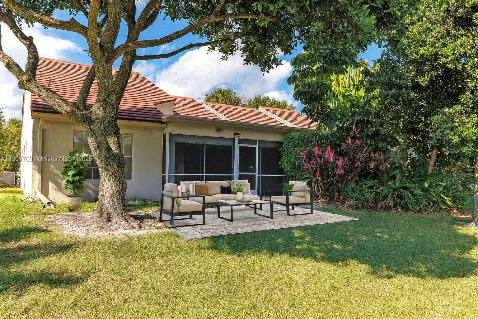 Imagen de Pequeño Objeto