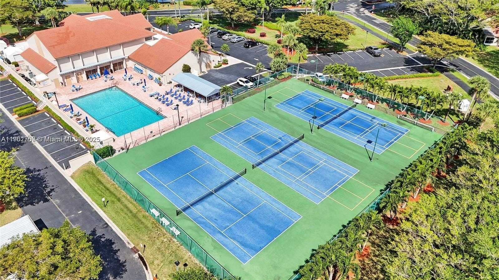 Imagen de Pequeño Objeto