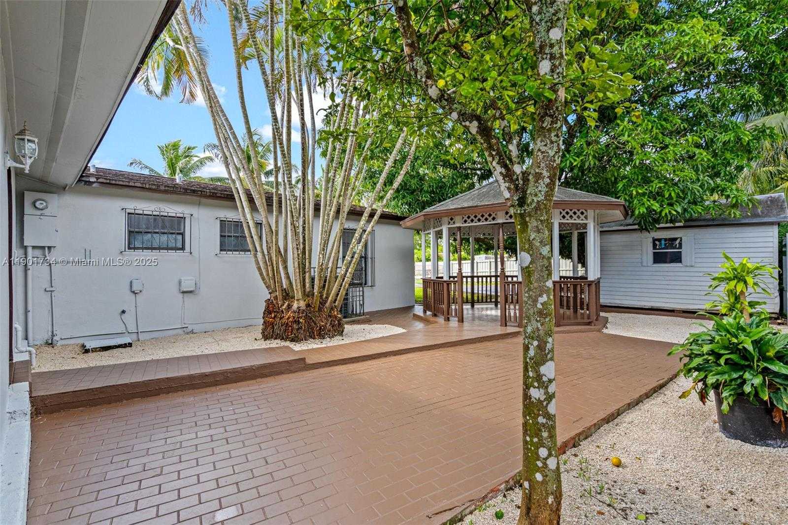 Small Image of 15411 SOUTH WEST 305TH ST, Homestead Number 22