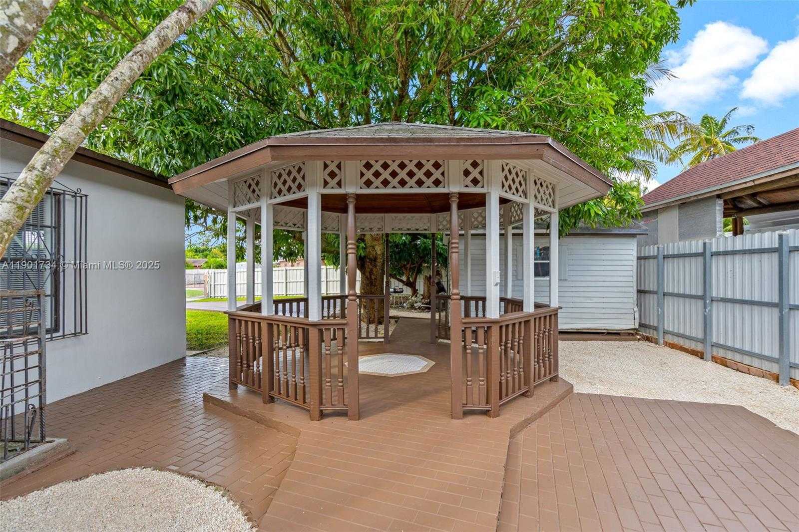 Small Image of 15411 SOUTH WEST 305TH ST, Homestead Number 23