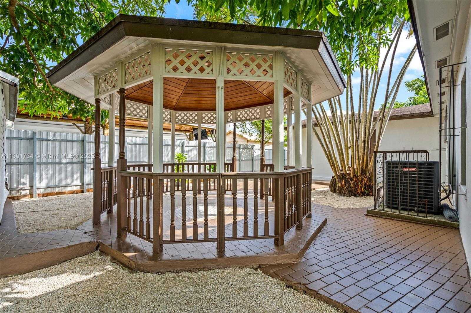 Small Image of 15411 SOUTH WEST 305TH ST, Homestead Number 24