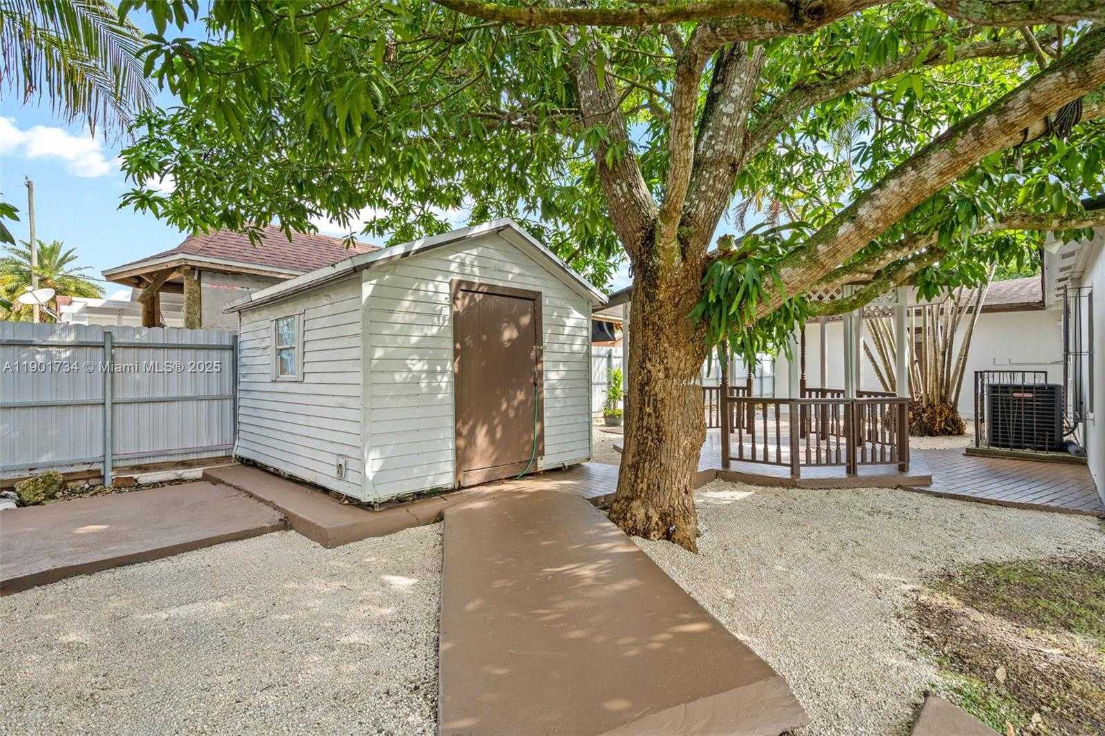 Small Image of 15411 SOUTH WEST 305TH ST, Homestead Number 25