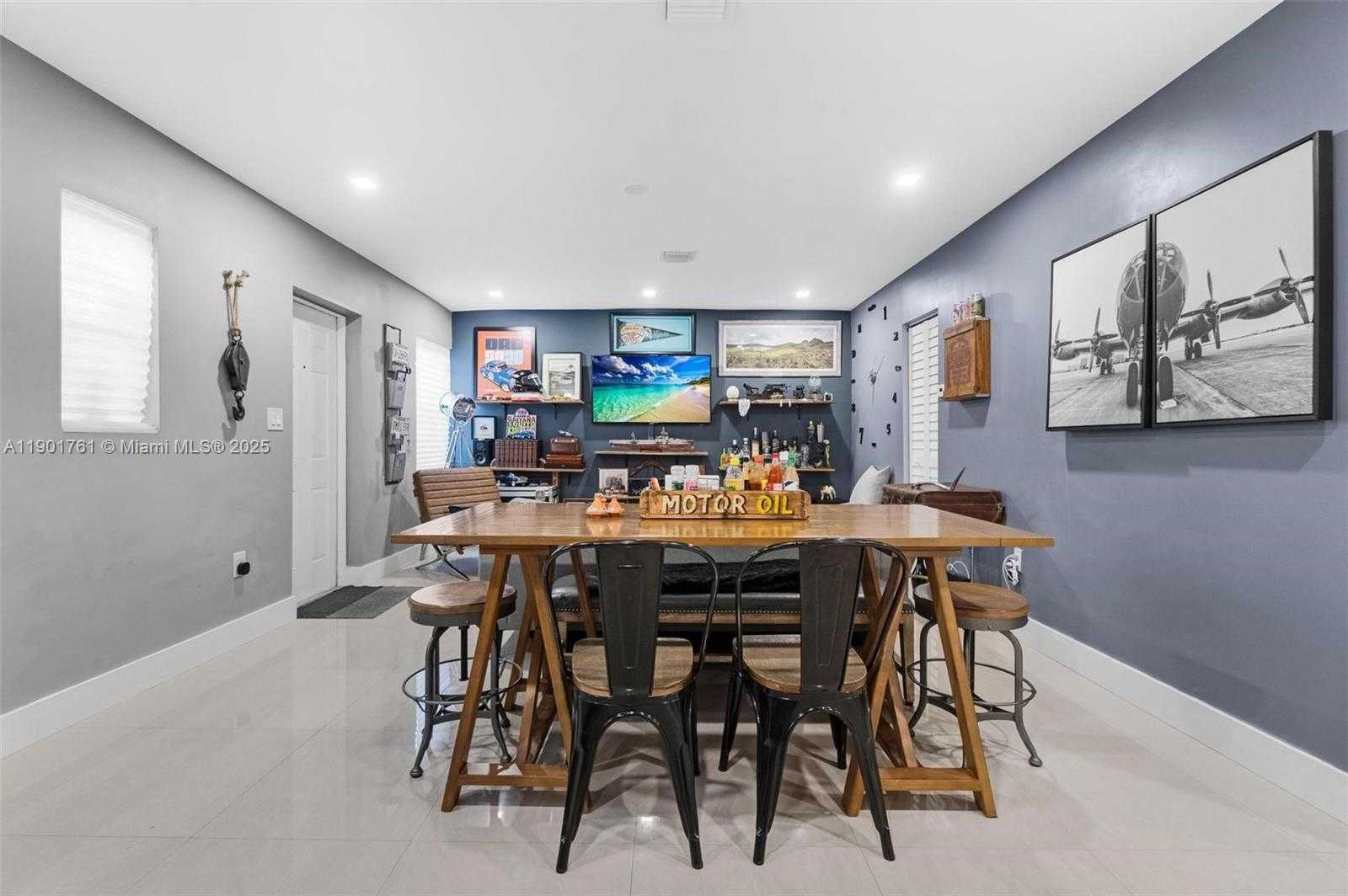 Small Image of 1240 NORTH WEST 38TH ST, Miami Number 11