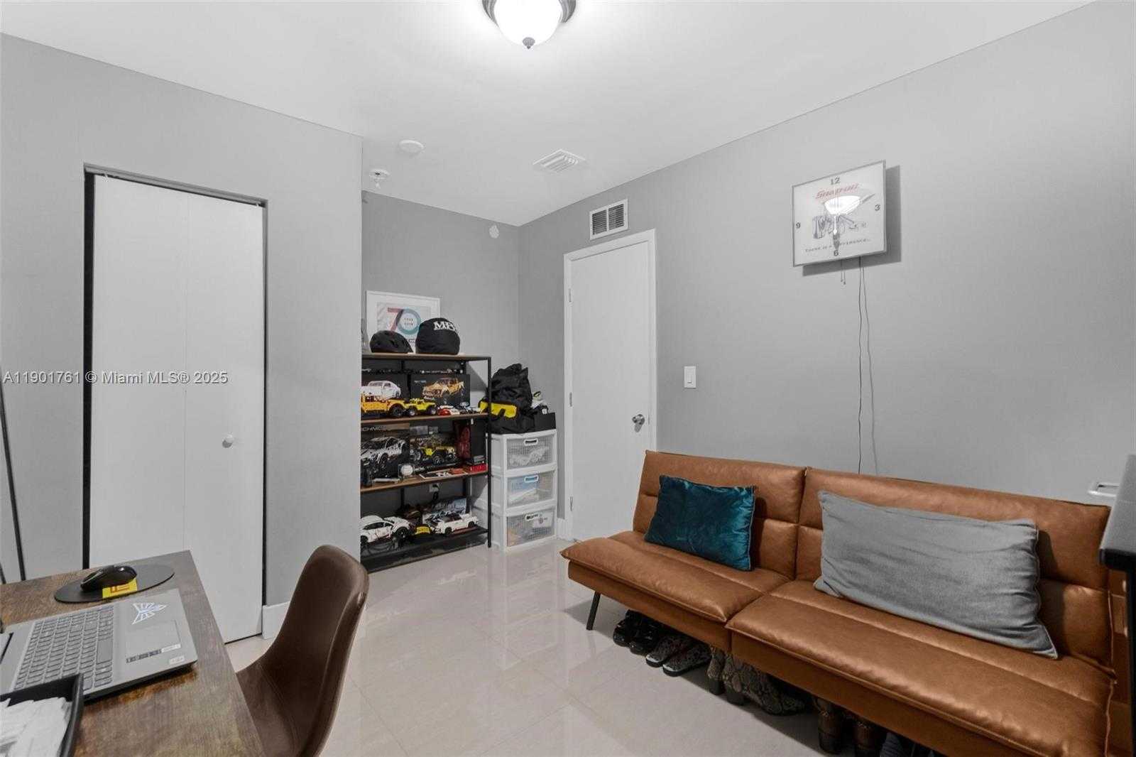 Small Image of 1240 NORTH WEST 38TH ST, Miami Number 14