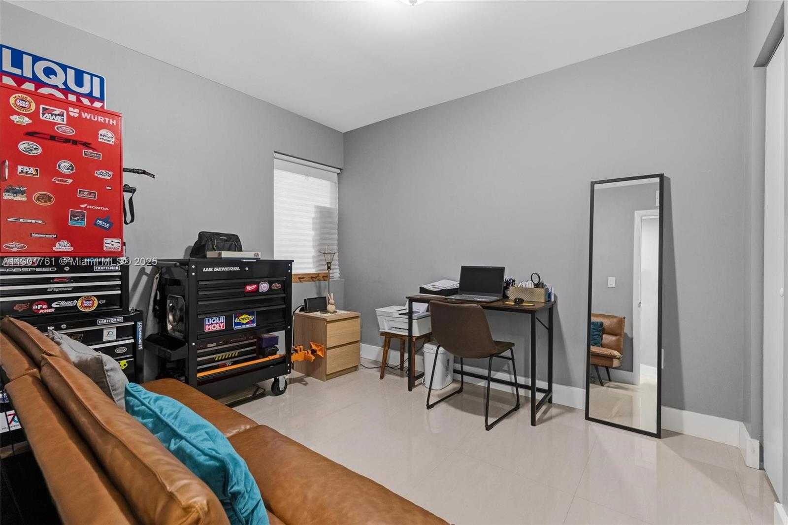 Small Image of 1240 NORTH WEST 38TH ST, Miami Number 15