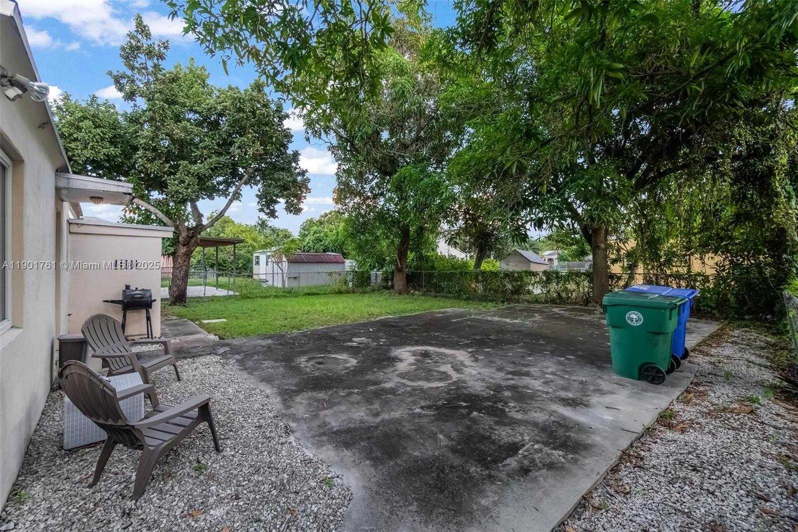 Small Image of 1240 NORTH WEST 38TH ST, Miami Number 19