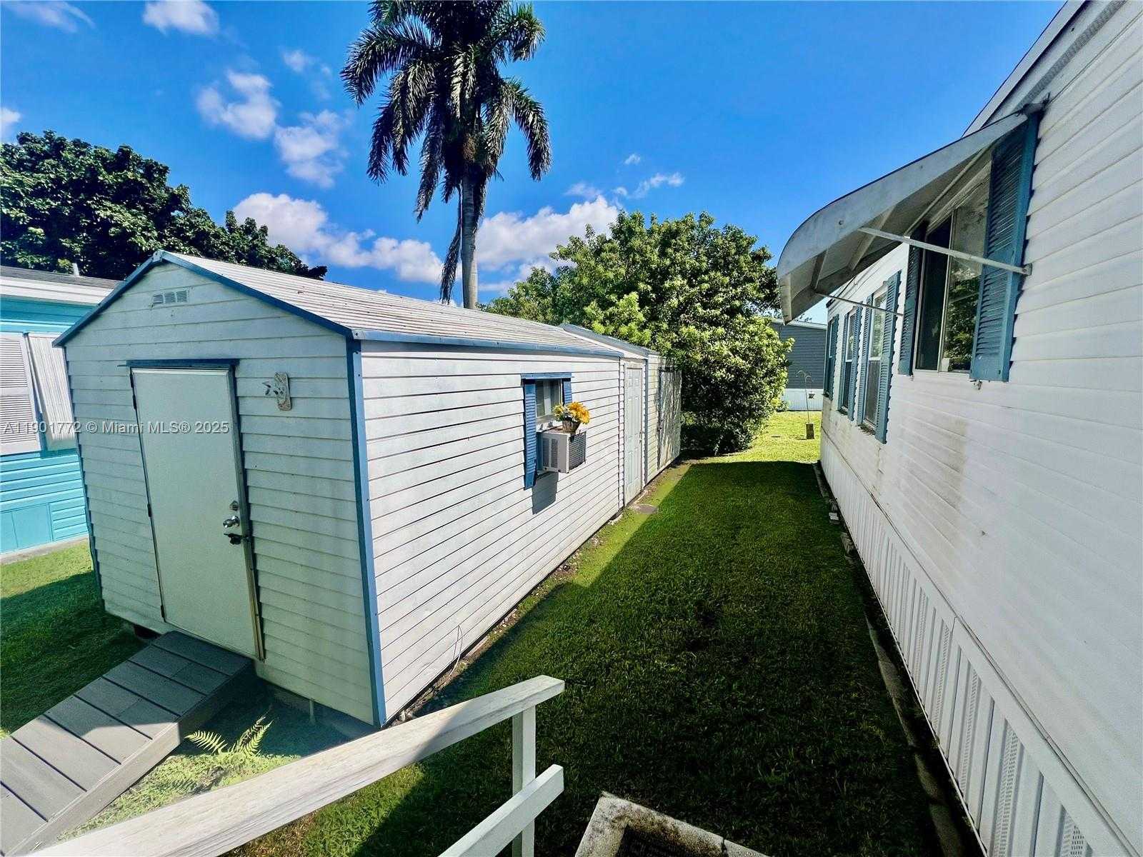 Small Image of 35303 SOUTH WEST 180TH AVE UNIT 412, Homestead Number 20