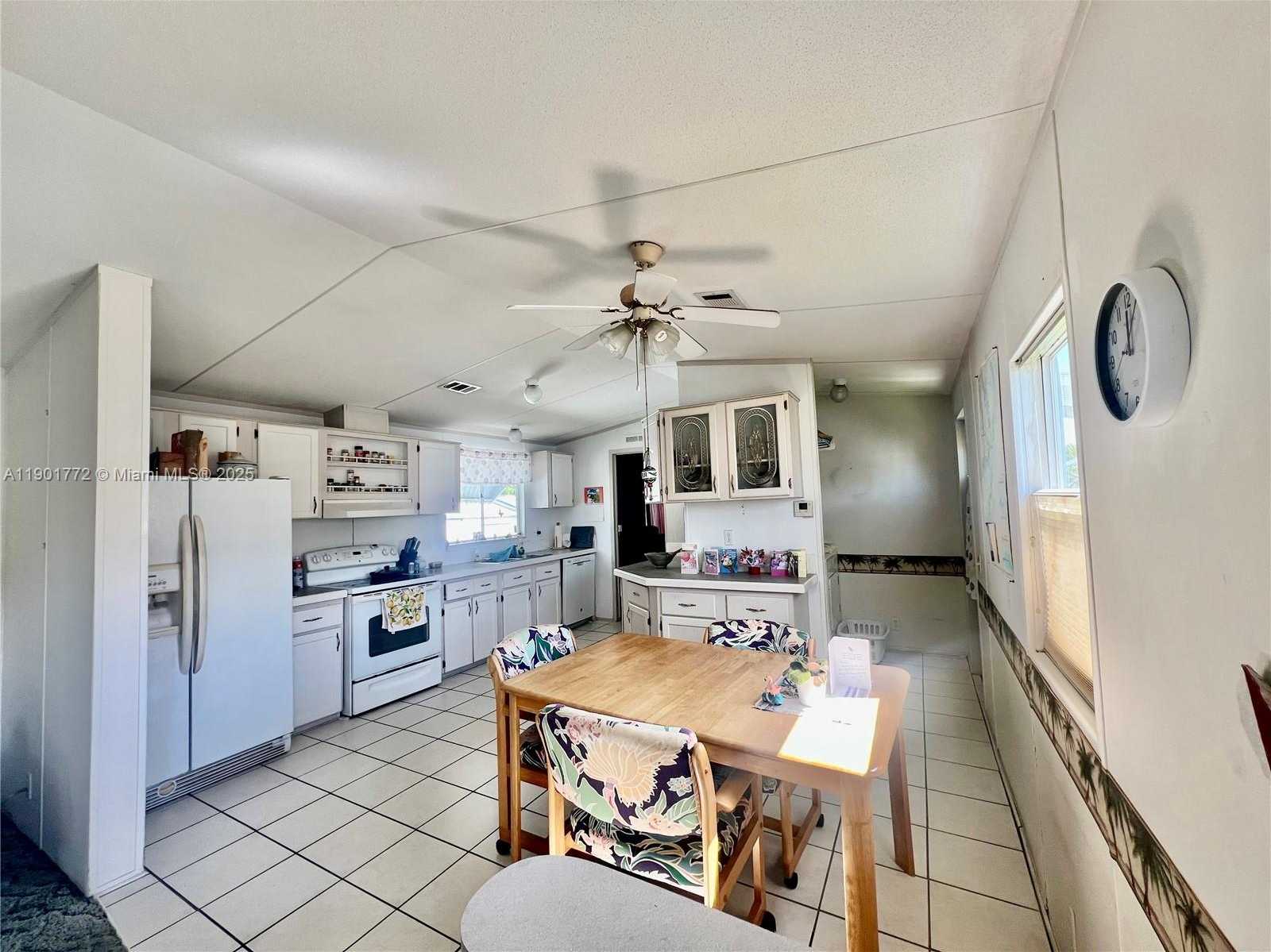 Small Image of 35303 SOUTH WEST 180TH AVE UNIT 412, Homestead Number 5