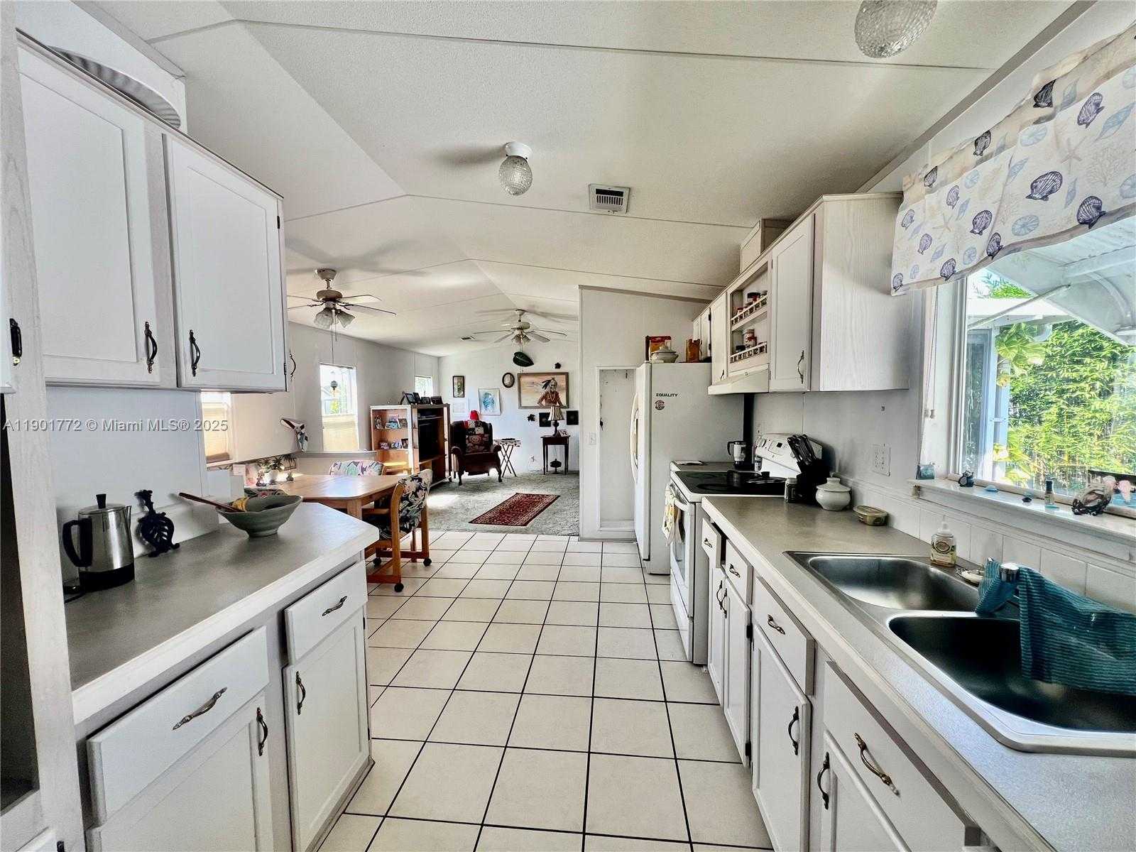 Small Image of 35303 SOUTH WEST 180TH AVE UNIT 412, Homestead Number 8