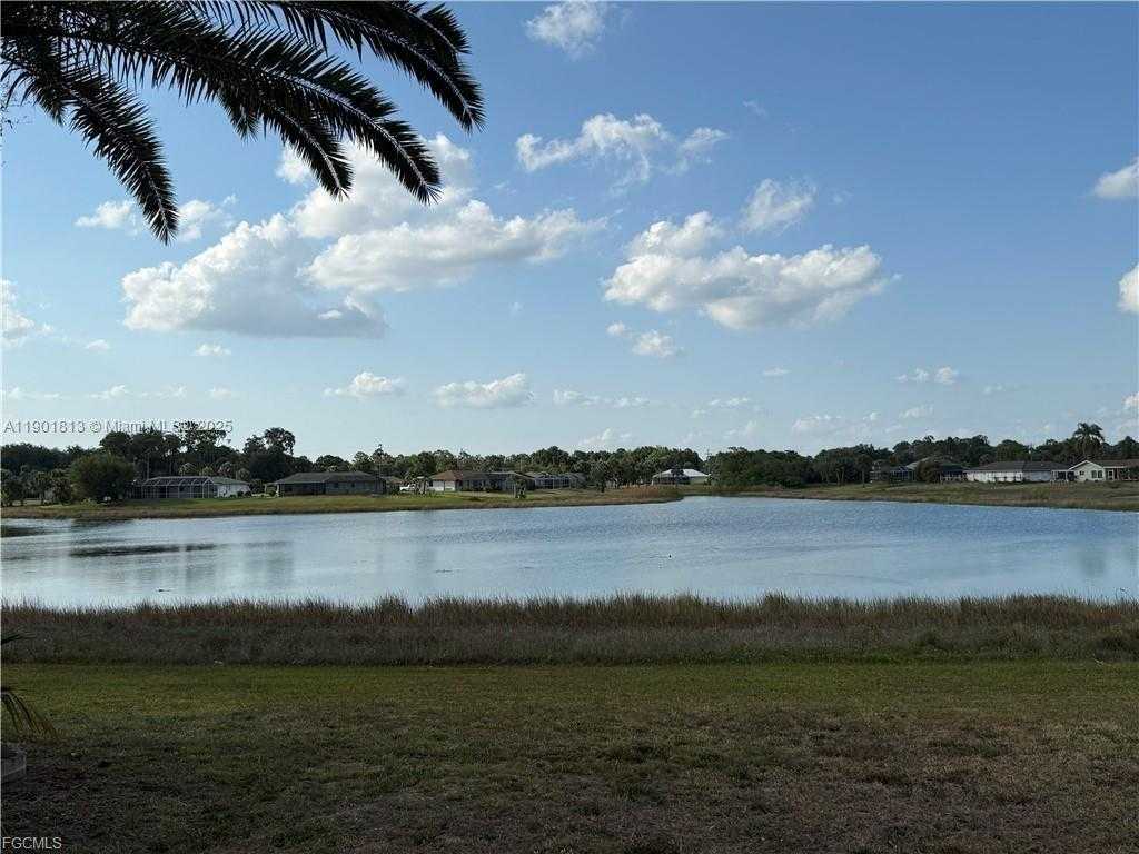 Small Image of 2803 EAST 5TH ST, Other City - In The State Of Florida Number 43