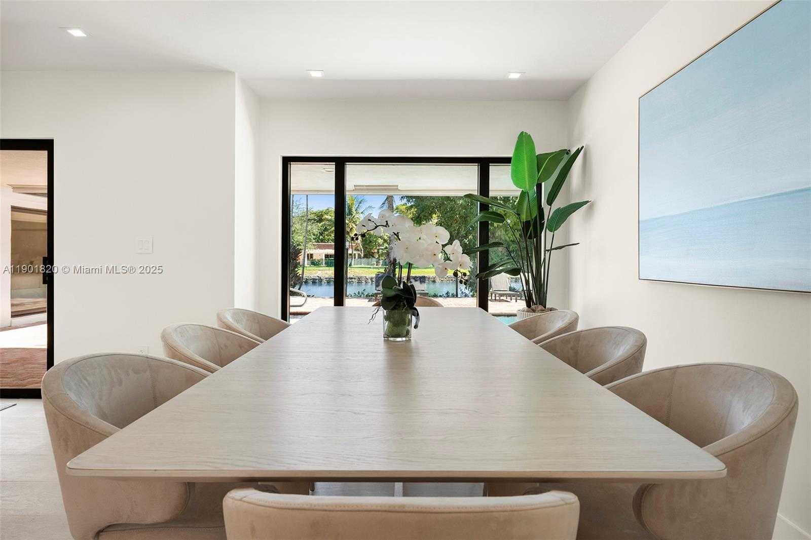 Small Image of 10945 SOUTH WEST 75TH CT, Pinecrest Number 23