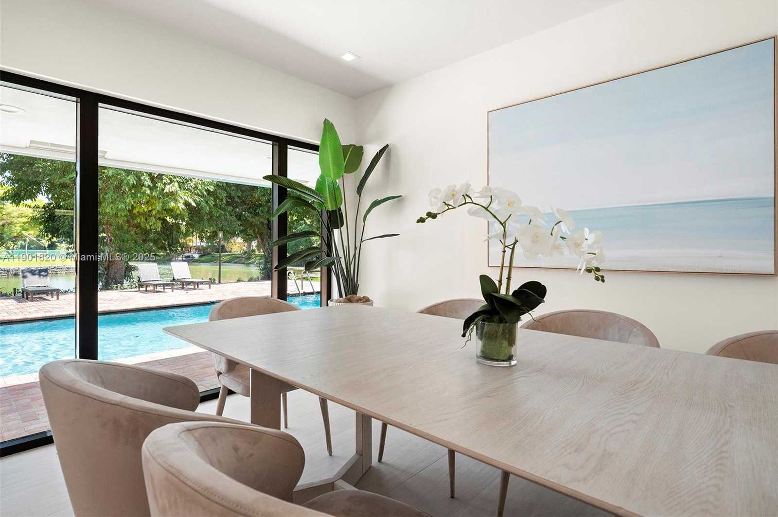 Small Image of 10945 SOUTH WEST 75TH CT, Pinecrest Number 24