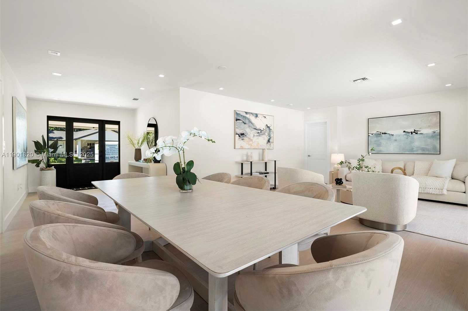 Small Image of 10945 SOUTH WEST 75TH CT, Pinecrest Number 27